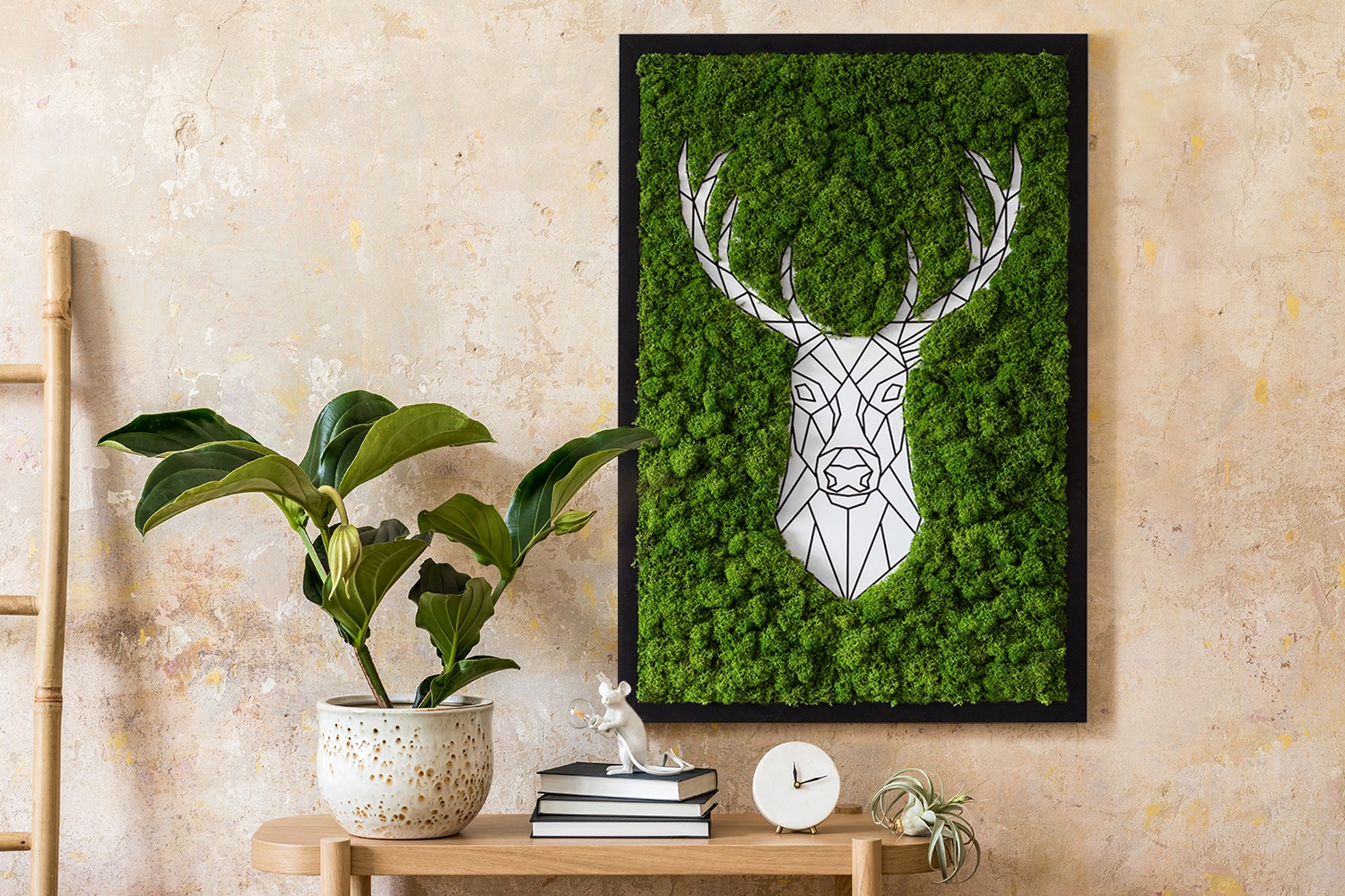 Stylowa przestrzeń na balkonie z roletą